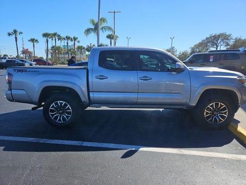 2020 Toyota Tacoma TRD Sport