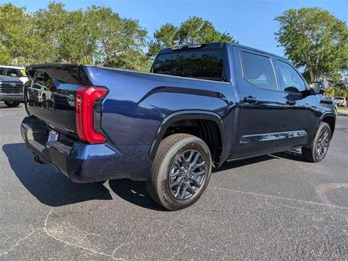2025 Toyota Tundra Hybrid Platinum
