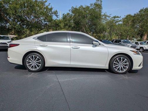 2019 Lexus ES 350 Luxury