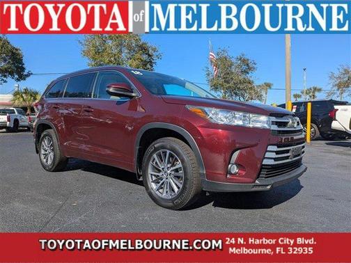 2018 Toyota Highlander SE