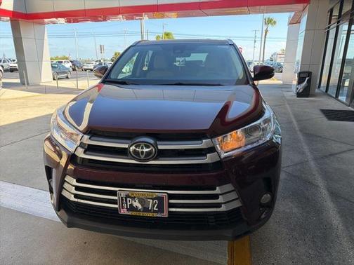 2018 Toyota Highlander SE