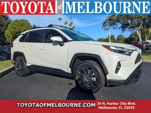 2023 Toyota RAV4 Hybrid XLE Premium