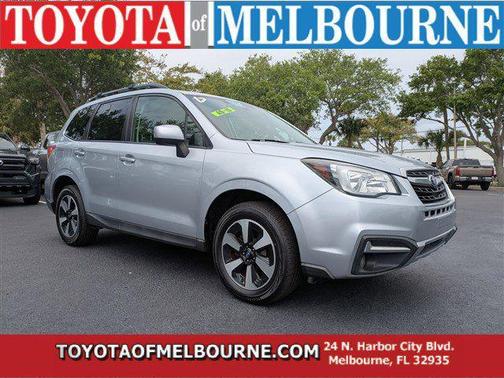 Ice Silver Metallic 2017 Subaru Forester 2.5i Premium