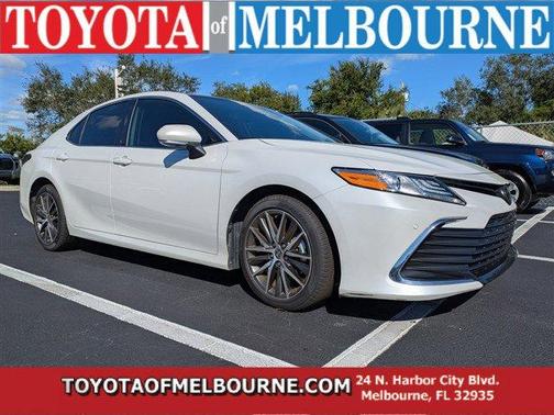 2023 Toyota Camry XLE