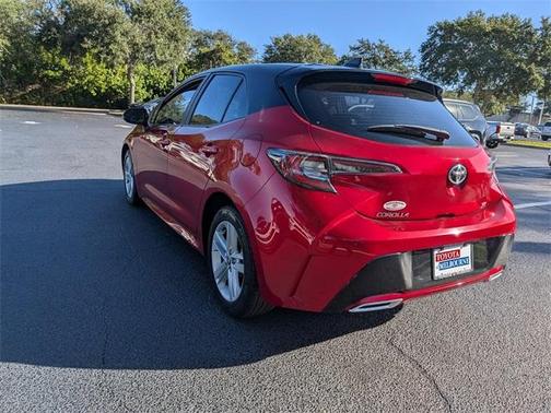 2022 Toyota Corolla Hatchback SE