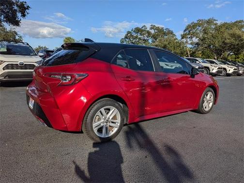 2022 Toyota Corolla Hatchback SE