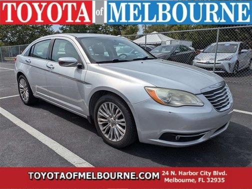 2012 Chrysler 200 Limited