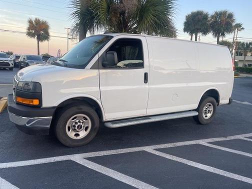2022 GMC Savana 2500 Work Van