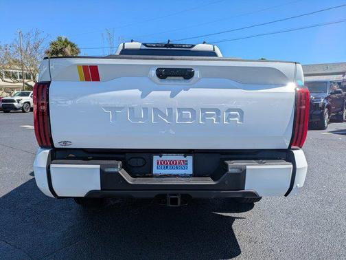 Ice Cap 2026 Toyota Tundra SR5