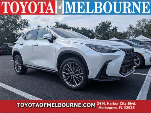 Eminent White Pearl 2022 Lexus NX 350h Premium