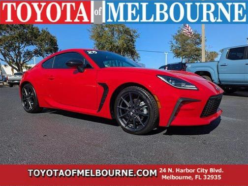 2025 Toyota GR86 Premium