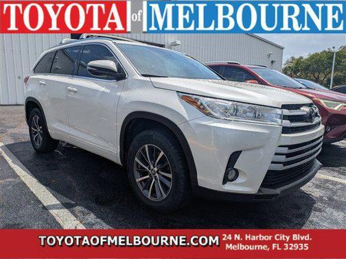 Blizzard Pearl 2017 Toyota Highlander XLE