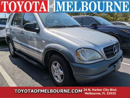 1999 Mercedes-Benz M-Class ML320