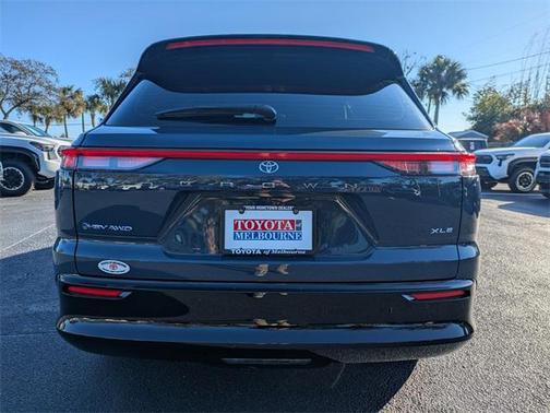 2026 Toyota Crown Signia XLE