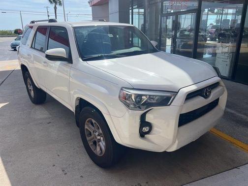 2023 Toyota 4Runner SR5