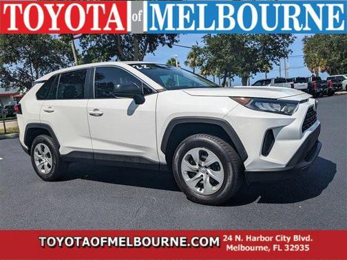2022 Toyota RAV4 LE