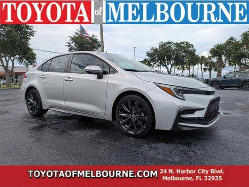 Classic Silver Metallic 2024 Toyota Corolla SE