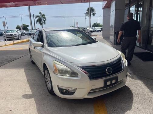 2014 Nissan Altima 2.5 S