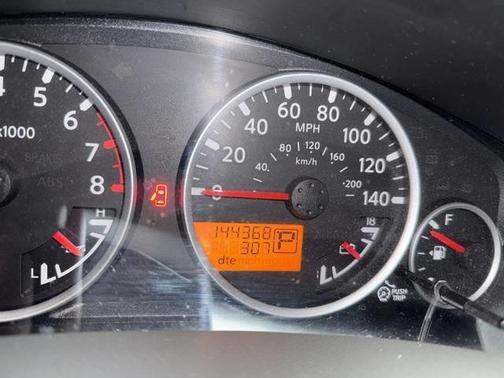 2011 Nissan Frontier SL