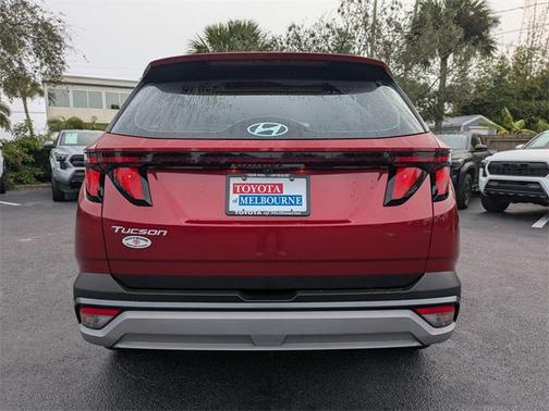 2025 Hyundai TUCSON SE