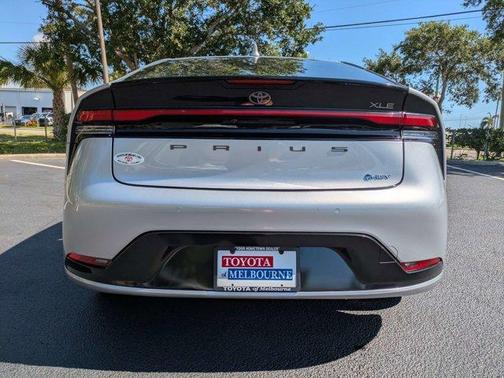 2024 Toyota Prius LE