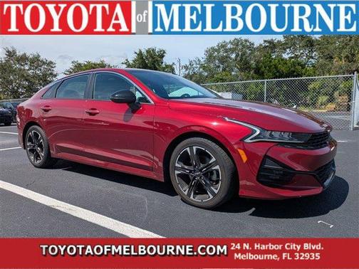 2022 Kia K5 GT-Line