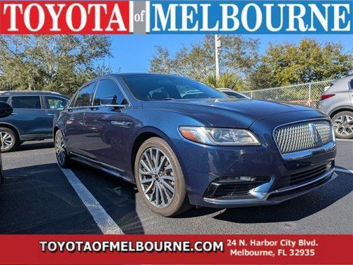 2017 Lincoln Continental Select