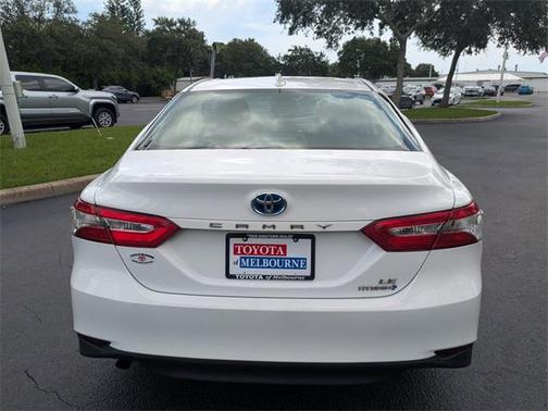 2020 Toyota Camry Hybrid LE
