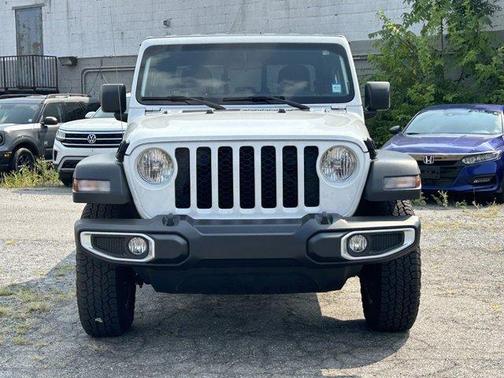 2023 Jeep Gladiator Sport