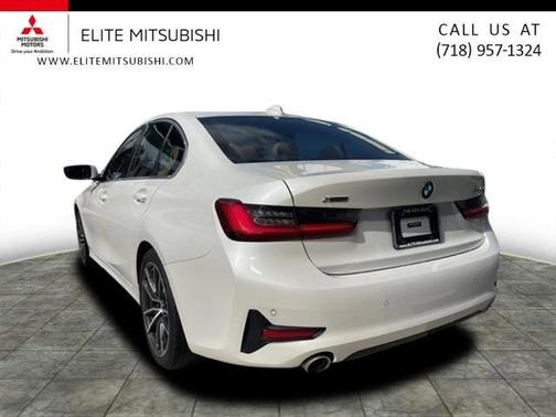 2021 BMW 330 i xDrive