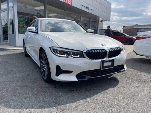 2021 BMW 330 i xDrive