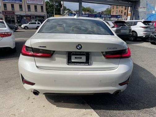 2021 BMW 330 i xDrive