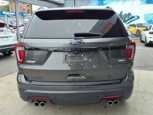 2018 Ford Explorer sport