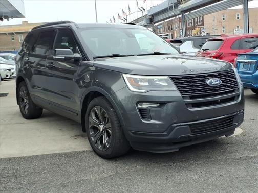 2018 Ford Explorer sport
