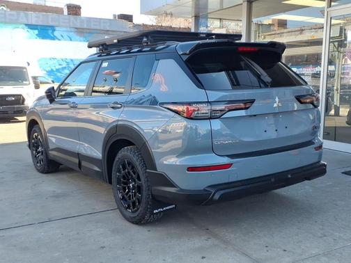 2026 Mitsubishi Outlander Trail Edition