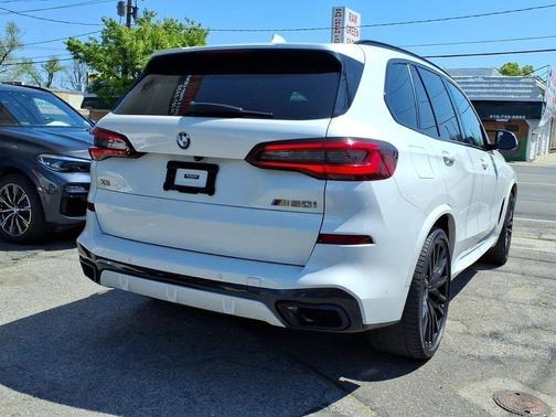 White 2021 BMW X5 M50i