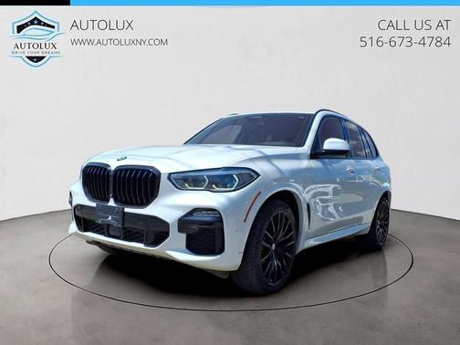 White 2021 BMW X5 M50i