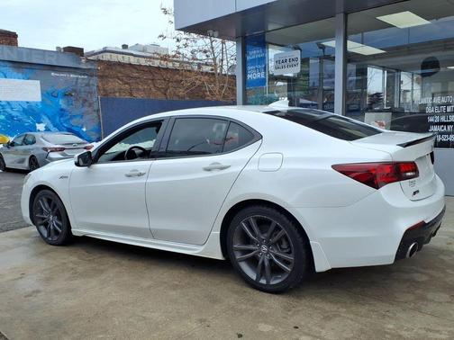 2019 Acura TLX V6 Technology & A-Spec
