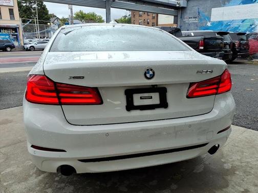 2019 BMW 530 i xDrive