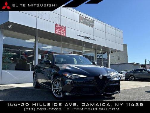 2023 Alfa Romeo Giulia Base