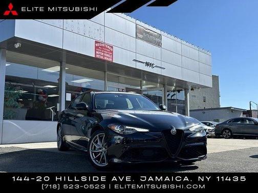 2023 Alfa Romeo Giulia Base