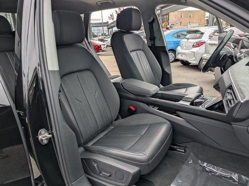 2021 Audi e-tron Premium