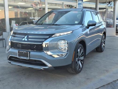 2026 Mitsubishi Outlander LE