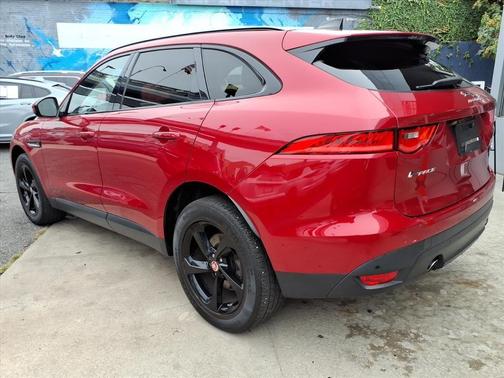 2020 Jaguar F-PACE 25t Premium