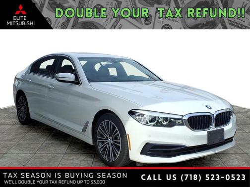 Alpine White 2019 BMW 530 i xDrive