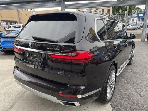 2022 BMW X7 xDrive40i