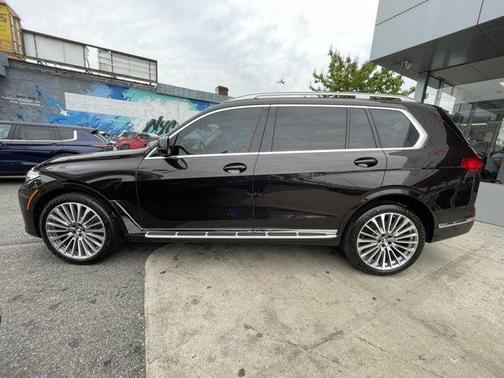 2022 BMW X7 xDrive40i