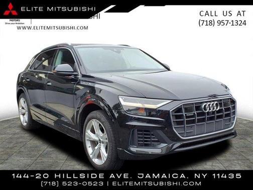 2022 Audi Q8 55 Premium Plus