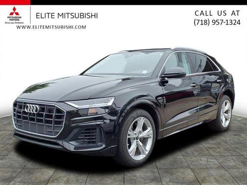 2022 Audi Q8 55 Premium Plus
