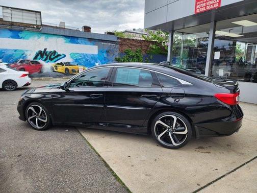 2022 Honda Accord Hybrid Sport
